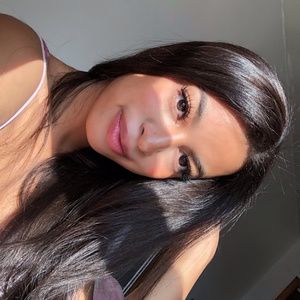 Meet your Posher, Karina